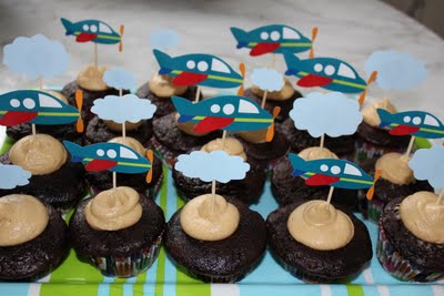 My son’s airplane-themed second birthday